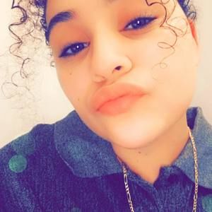 Meet your Posher, Jazmin